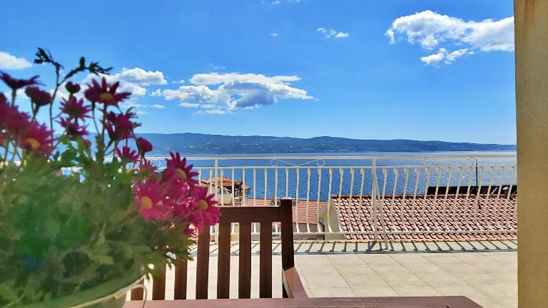Apartments Marko Nemira - B&B Omiš