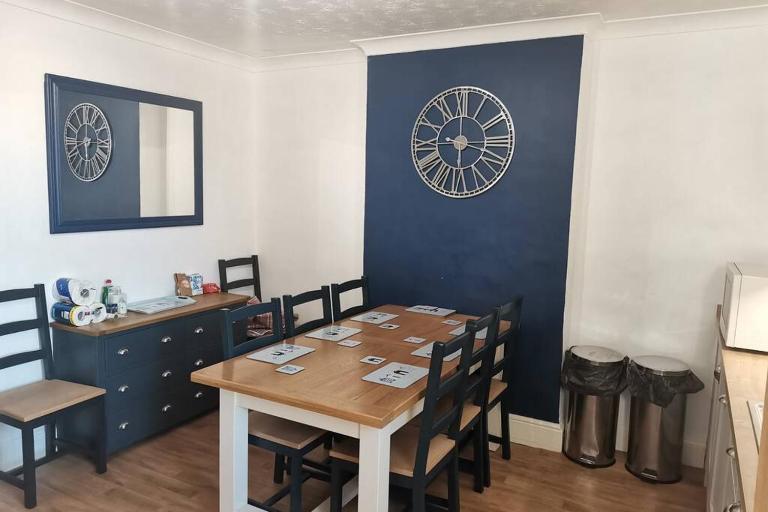 BERNARDS HIDEOUT - B&B Cromer