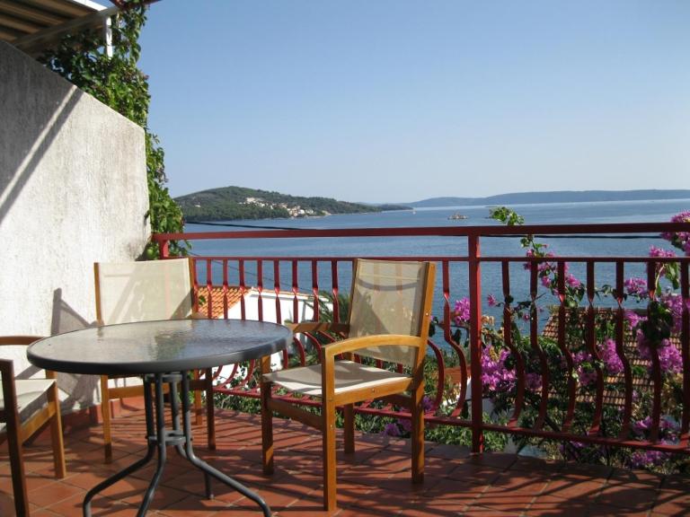 Apartments Seget Vranjica (215) - Ferienwohnung Seget Vranjica