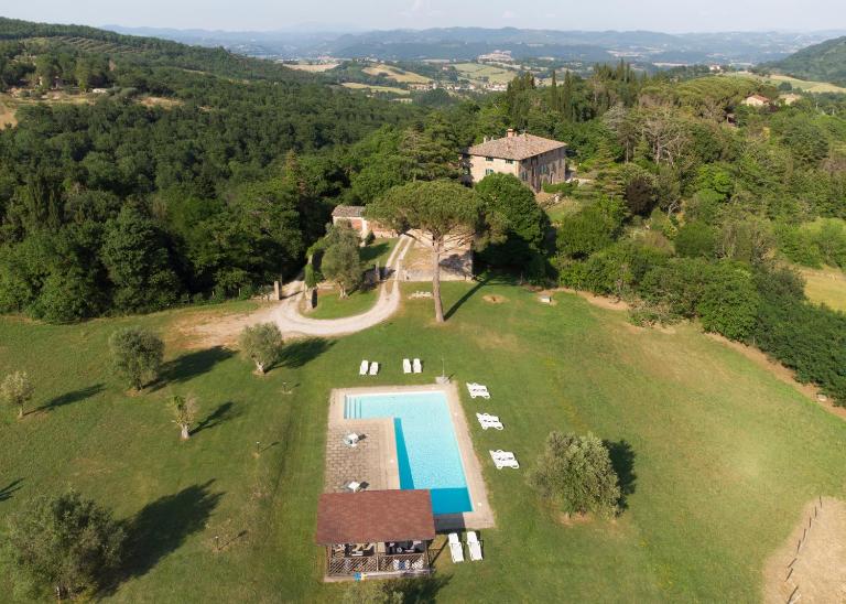 Country House La Casa Paterna - B&B Monte Santa Maria Tiberina