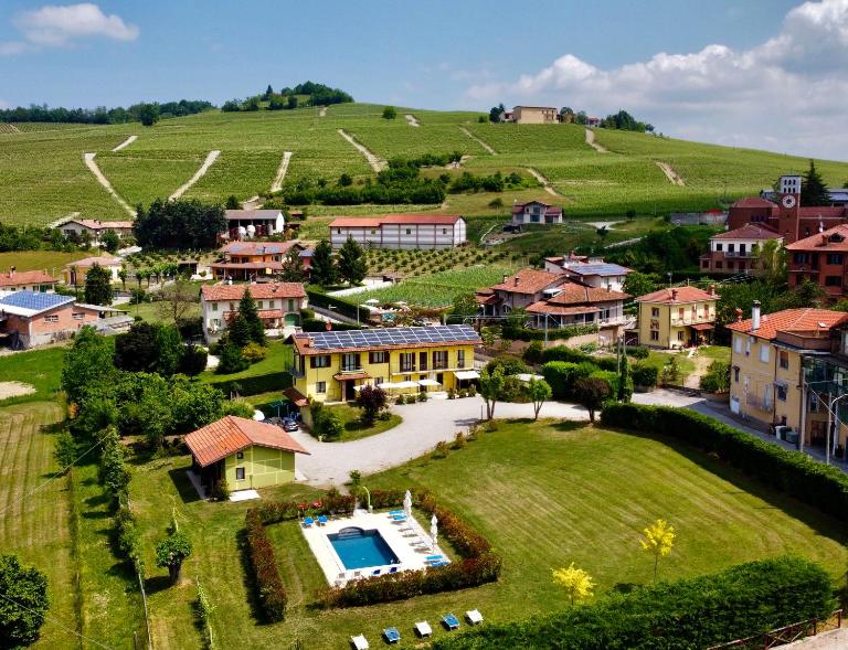 The Green Guest House - B&B Barolo