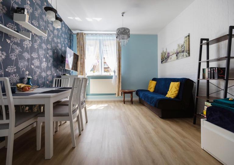 Błękitny Apartament - Ferienwohnung Beuthen