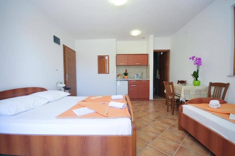 TILIA Apartments - Chambres d'hôtes Budva