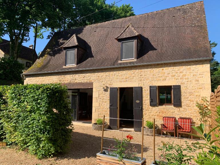 Gîte - Le Petit Noyer - Bed and Breakfast Le Bugue