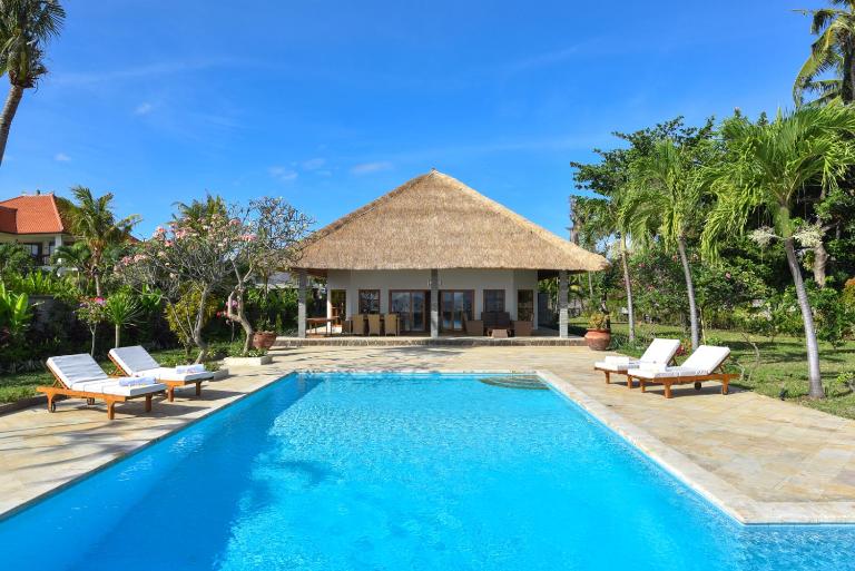 Villa Nishi - B&B Singaraja
