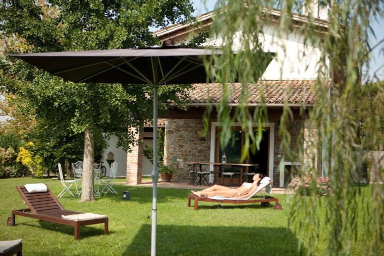 Capriva Del Friuli - CASA RONCUS - Chambres d'hôtes Capriva del Friuli