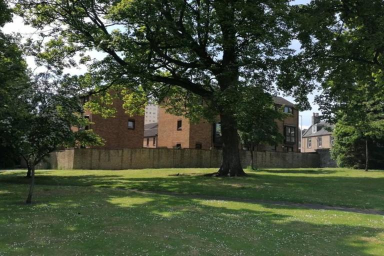 Faodail, 1 Bed Studio apartment at Ravenscraig Castle and Park - B&B Fyvie