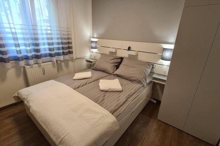 Kadarka apartman - Szekszárd - B&B Szekszárd