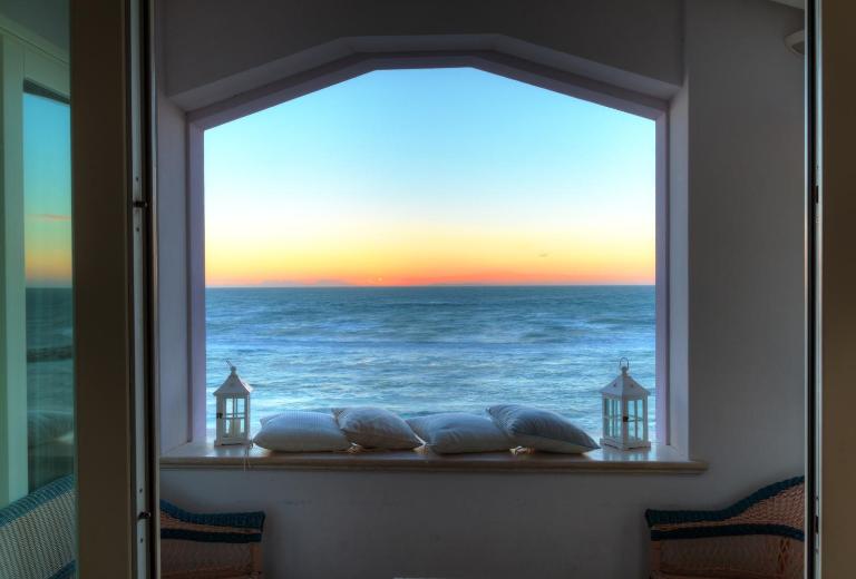 Villa Lilla sulla Spiaggia di San Vincenzo LUXURY - Bed and Breakfast San Vincenzo