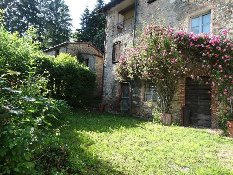 CASA CARLINO - B&B Loppeglia