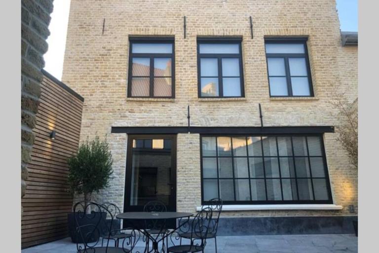 Les chambres Berguoises Duplex calme au coeur de Bergues - Bed and Breakfast Sint-Winoksbergen