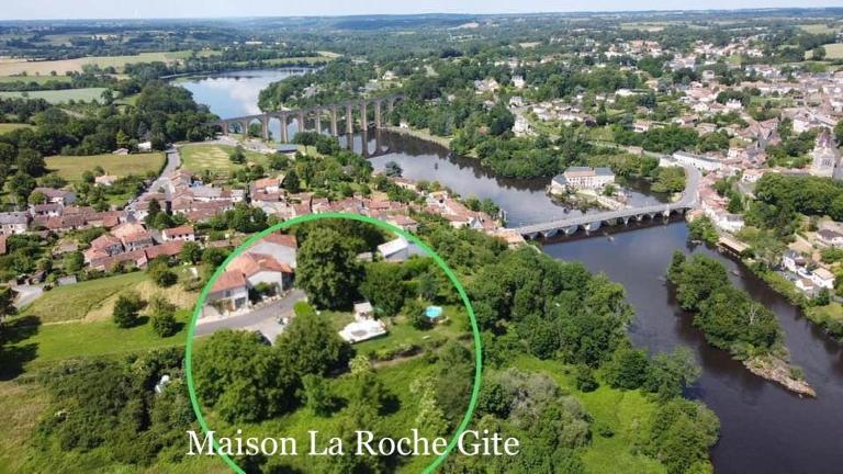 Maison La Roche Gite - Ferienwohnung L'Isle-Jourdain