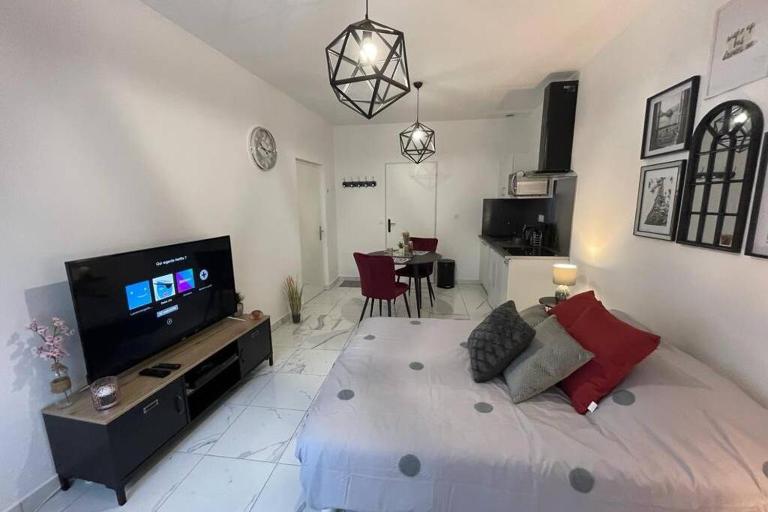 Le Dolce Vita - Centre historique, proche toutes commodités, stationnement aisé, Wifi-Netflix - Chambres d'hôtes Niort