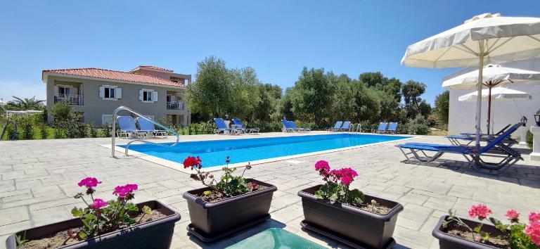 Casa De Rosa Apartments & Studios - B&B Svoronáta