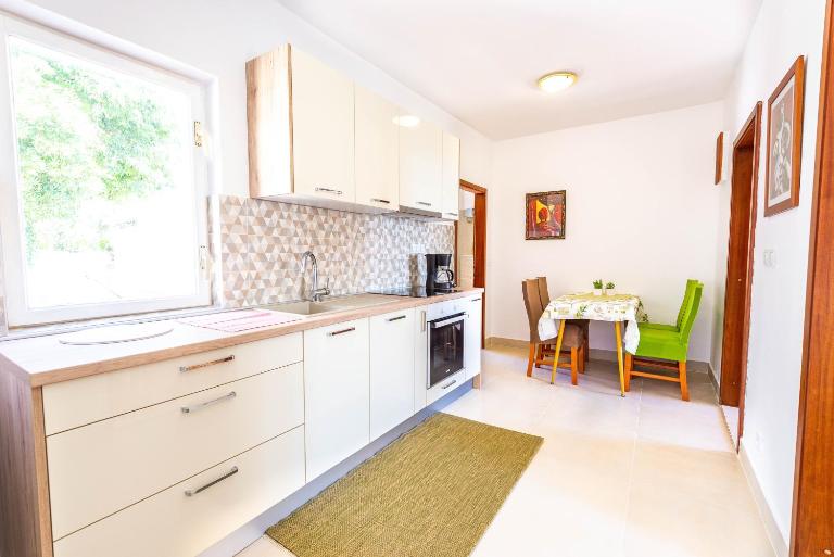 Apartment Stanka - B&B Novalja