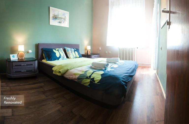 Universe Rooms & Apartments - B&B Skopje