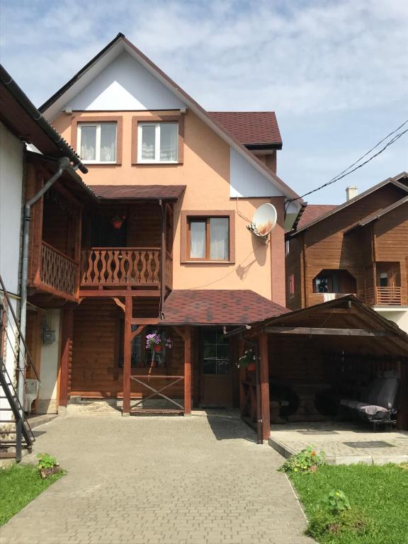 Karpatski spohady - B&B Slavs'ke