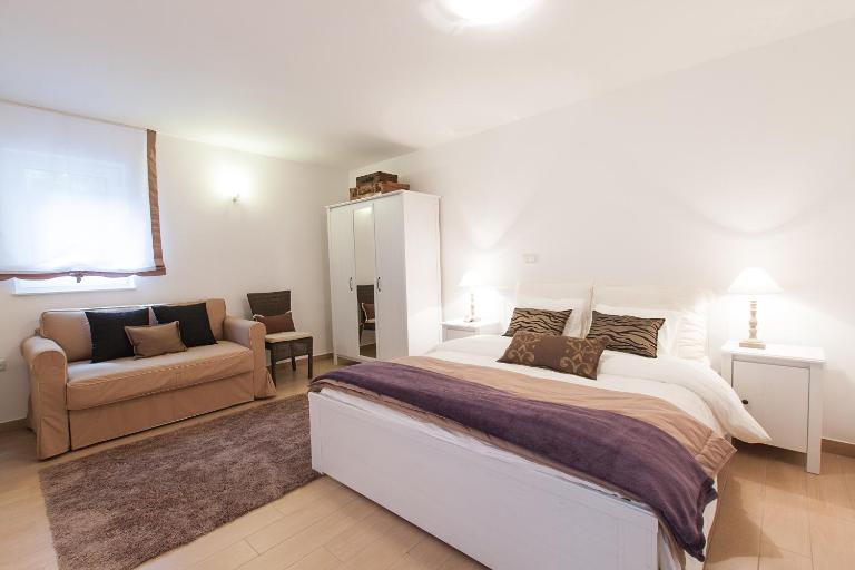 Effie Perine Apartments - B&B Bled