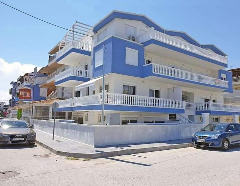 M&M BLUE LUXURY - Bed and Breakfast Paralía