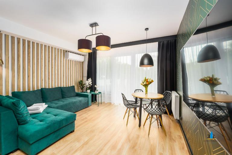 3L Apartments Kasprowicza 20AB - DARMOWY basen, sauna, siłownia, jacuzzi, bawialnia - B&B Kołobrzeg