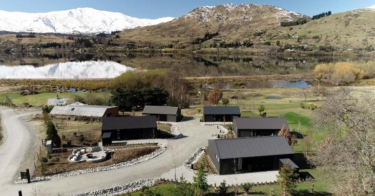 The Cottages at Lake Hayes - Bed and Breakfast Queenstown
