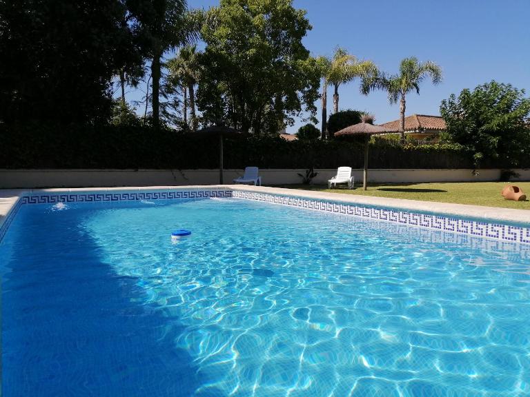CHALET EXCLUSIVO COSTA BALLENA - B&B Costa Ballena