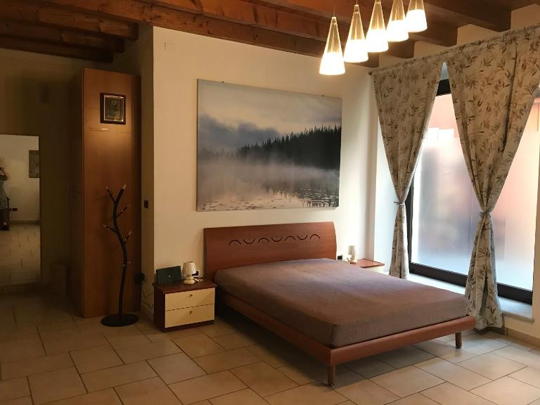 KINDLY ROBERTA centro storico Peschiera,lago relax - B&B Peschiera del Garda