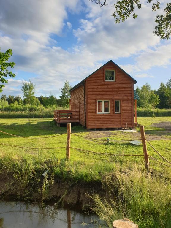 JEZIORAKI Uroczy domek i sauna 400m od jeziora Nowa Jedlanka - Ferienwohnung Jedlanka Nowa