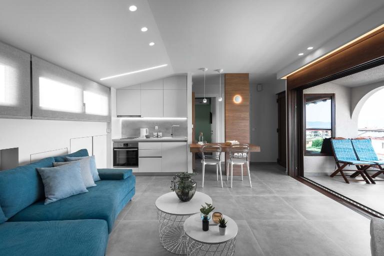 Pola's loft - B&B Ierissos