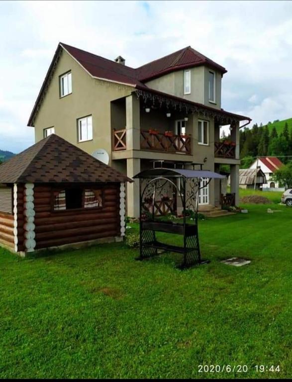 Карпатські Зорі - Chambres d'hôtes Pylypets