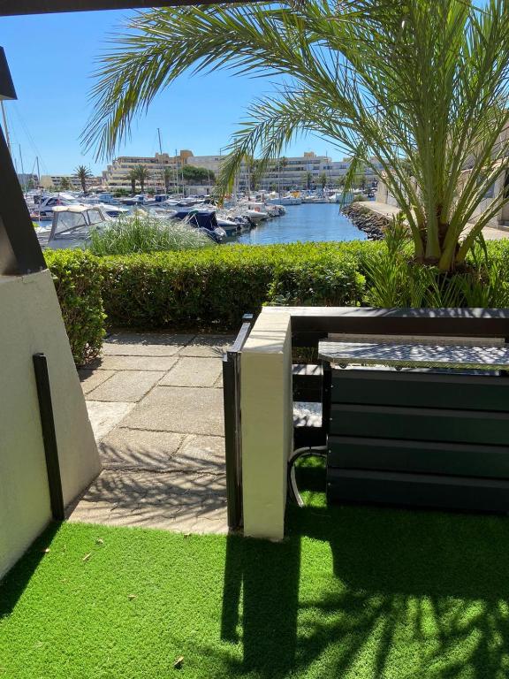 Purple Secret Naturiste - B&B Le Cap d'Agde