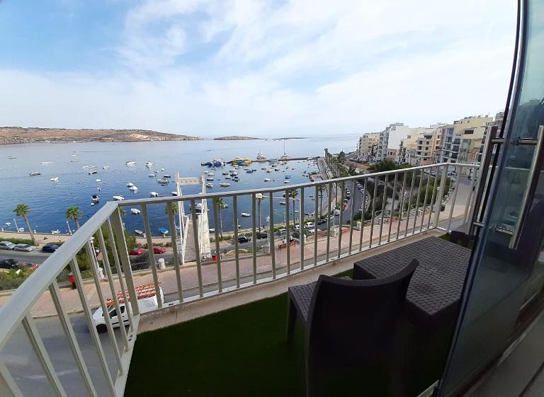Coral - Ferienwohnung St Paul's Bay