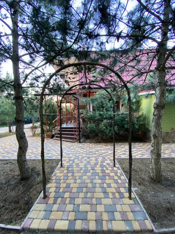Villa Sosnovy Bor - Ferienwohnung Satoka