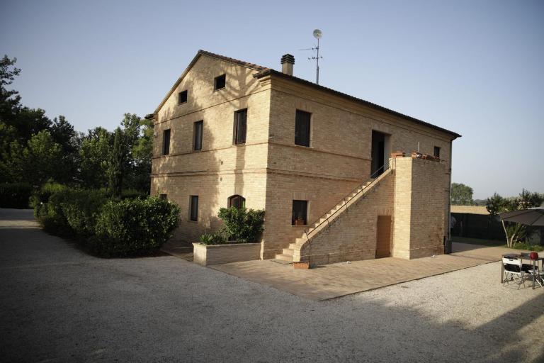 Agriturismo La Fonte di San Girio - Bed and Breakfast Potenza Picena