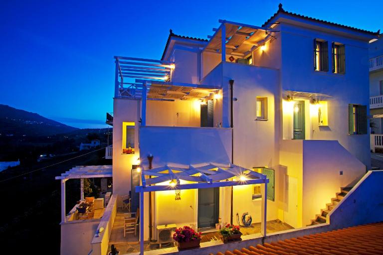 Anemomiloi Studios - B&B Andros