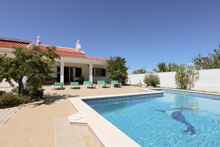 Villa Monte Bixo - Free WIFI . Swimmning Pool - BY BEDZY - Chambres d'hôtes Assumadas