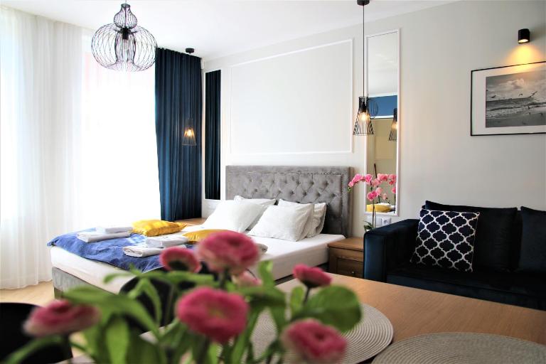 Apartamenty Royal Maris 1 - najlepsza lokalizacja w Ustce, blisko plaży i portu, bezpłatny parking, ścisłe centrum - Ferienwohnung Stolpmünde
