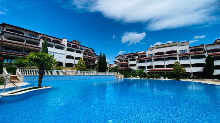 APARTELLO Modern Apartments - CASA REAL in Sveti Vlas - B&B Saint Vlas
