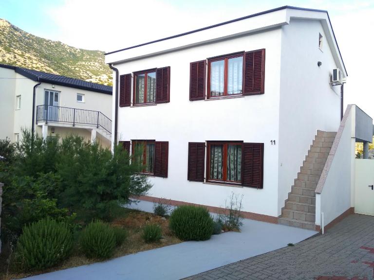 Apartman Darko - B&B Cesarica