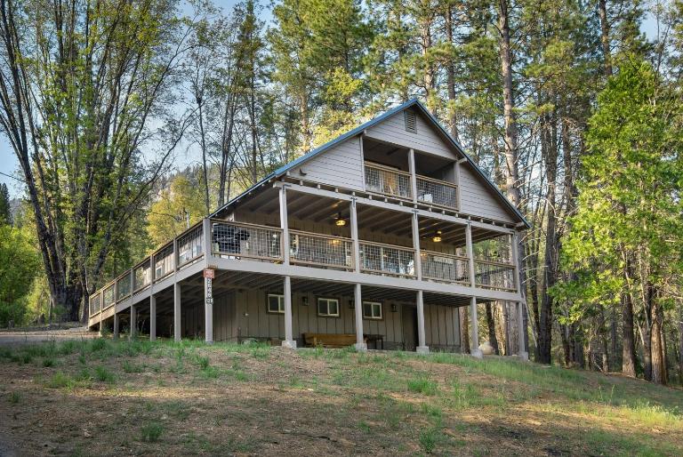 12R Hilltop Haven - B&B North Wawona