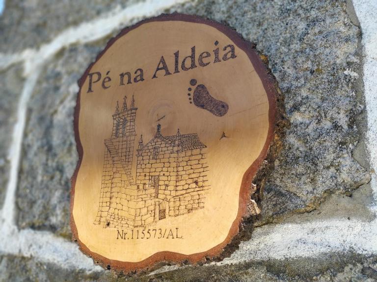 Pé na Aldeia - Ferienwohnung Outeiro