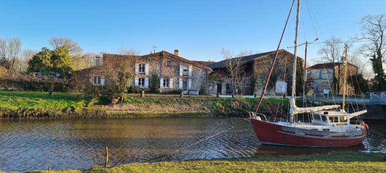 Domaine des Prés de Joussac - Entre Estuaire et Océan - Bed and Breakfast Jau-Dignac-et-Loirac