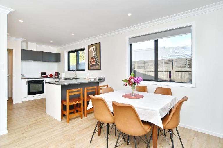 Lavandula 4 - Christchurch Holiday Homes - B&B Christchurch
