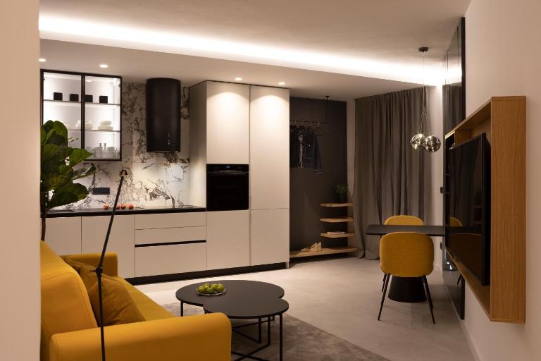 Apartman Mali raj - Ferienwohnung Pakostane