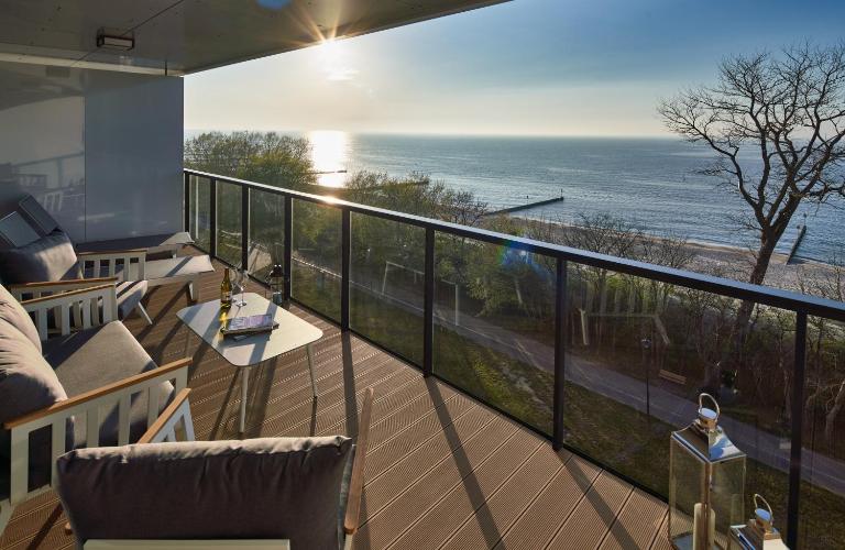 Seaside Apartamenty Kołobrzeg "TARAS NA MORZE" - 2 x większy niż standardowy - B&B Kołobrzeg