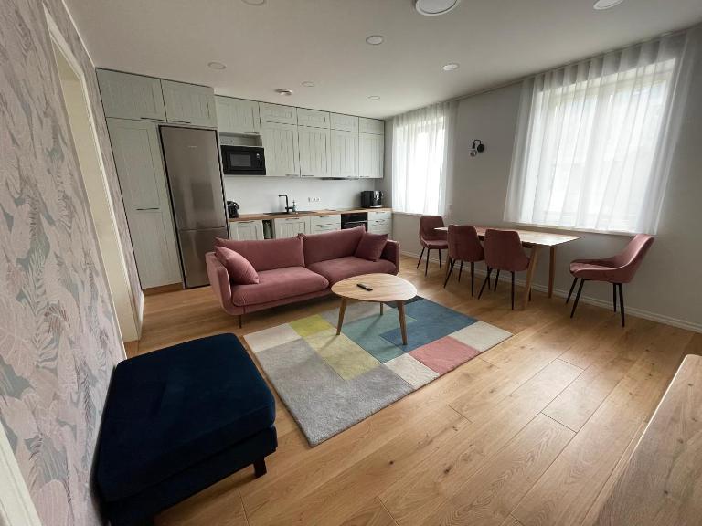 Niidupuu Apartment - B&B Kuressaare