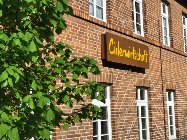 Ferienwohnung in der Ciderwirtschaft - B&B Burg Stargard