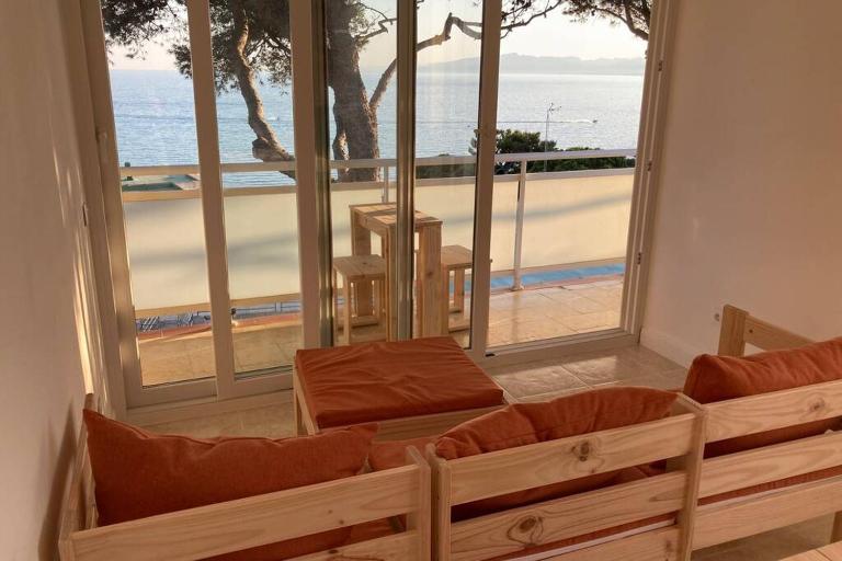 Apartamento con terraza y vistas al mar - Tree House Salou - B&B Salou