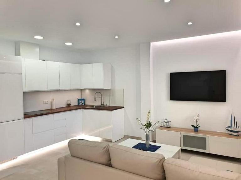Apartamento Puerto Marina Beach - Ferienwohnung Benalmádena