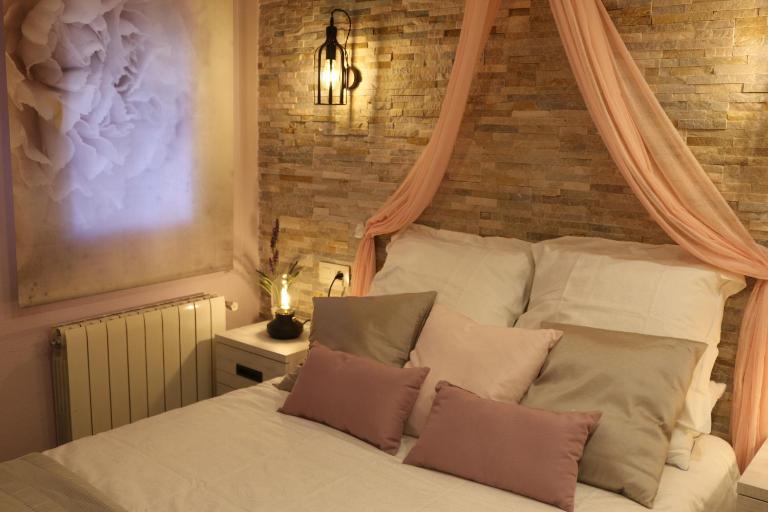 La Casita de Ana. Puerta Valencia. Casco antiguo - B&B Cuenca